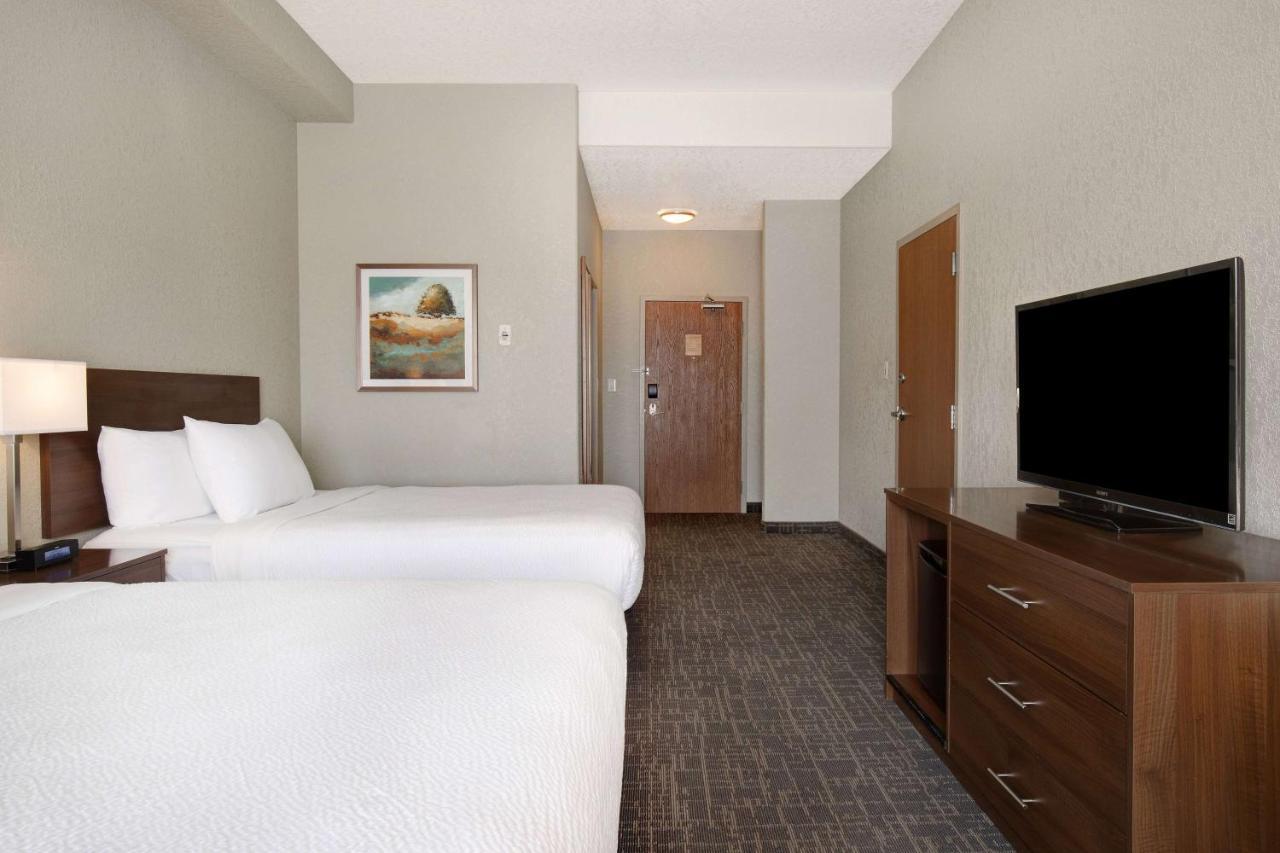 Days Inn & Suites By Wyndham Yorkton Eksteriør bilde
