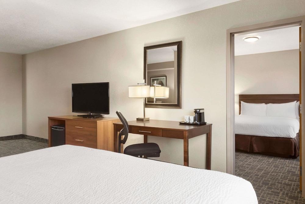 Days Inn & Suites By Wyndham Yorkton Eksteriør bilde