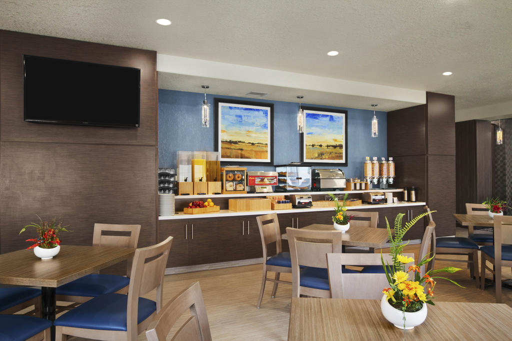 Days Inn & Suites By Wyndham Yorkton Eksteriør bilde