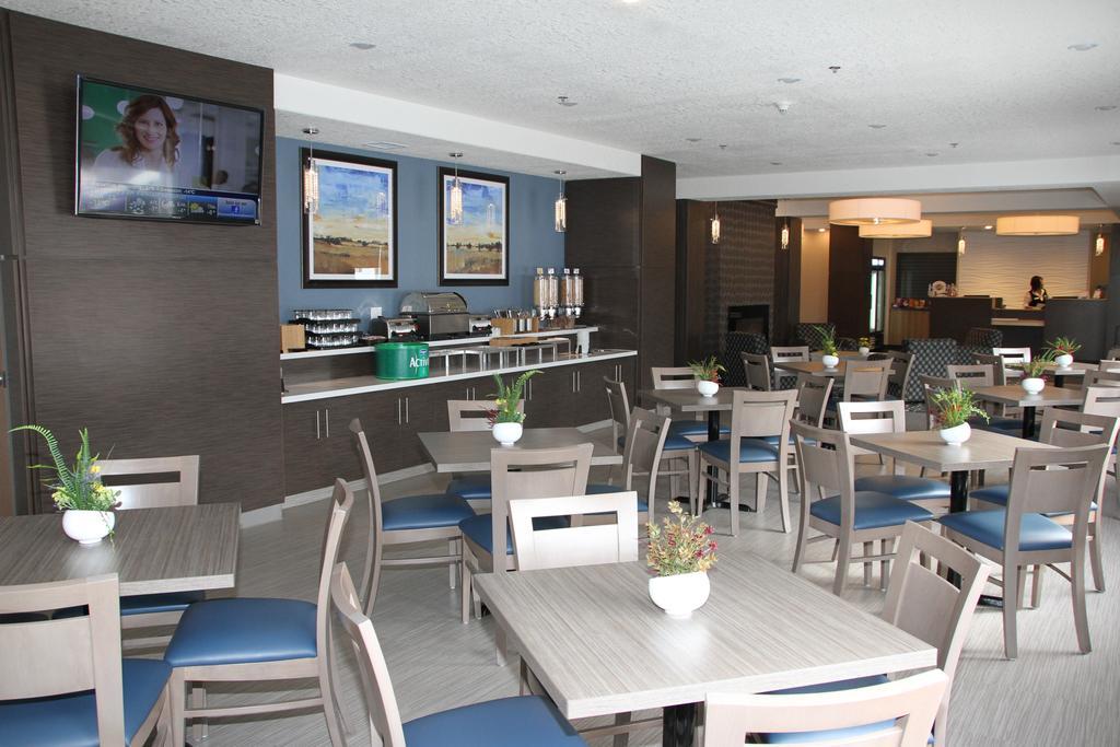 Days Inn & Suites By Wyndham Yorkton Eksteriør bilde