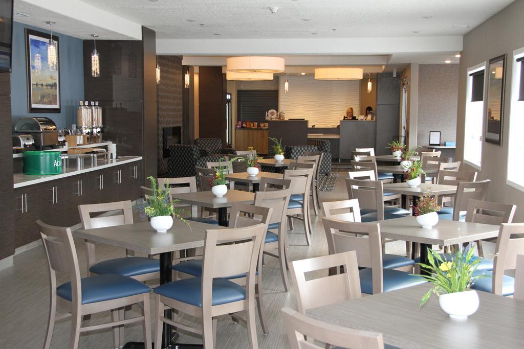 Days Inn & Suites By Wyndham Yorkton Eksteriør bilde